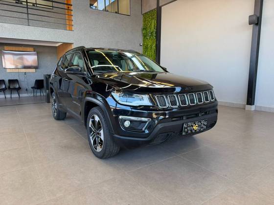JEEP COMPASS 2.0 16V DIESEL LONGITUDE 4X4 AUTOMÁTICO JEEP COMPASS 2.0 16V DIESEL LONGITUDE 4X4 AUTOMÁTICO